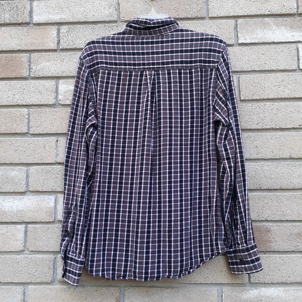 Van's button down - Picture 2 of 2